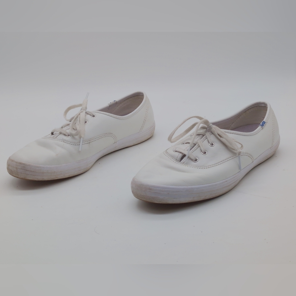 Keds Women's Champion Leather Sz 9.5 W Lace-Up Sneakers WH45750